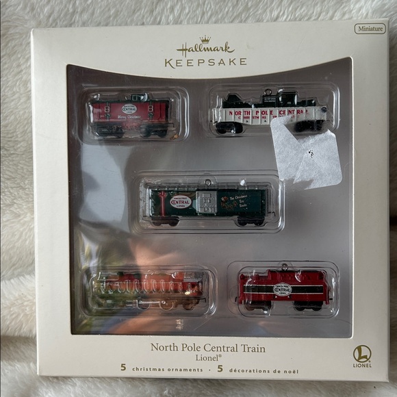 Hallmark keepsake North pole central train 5 Christmas ornaments New in box - Picture 1 of 4